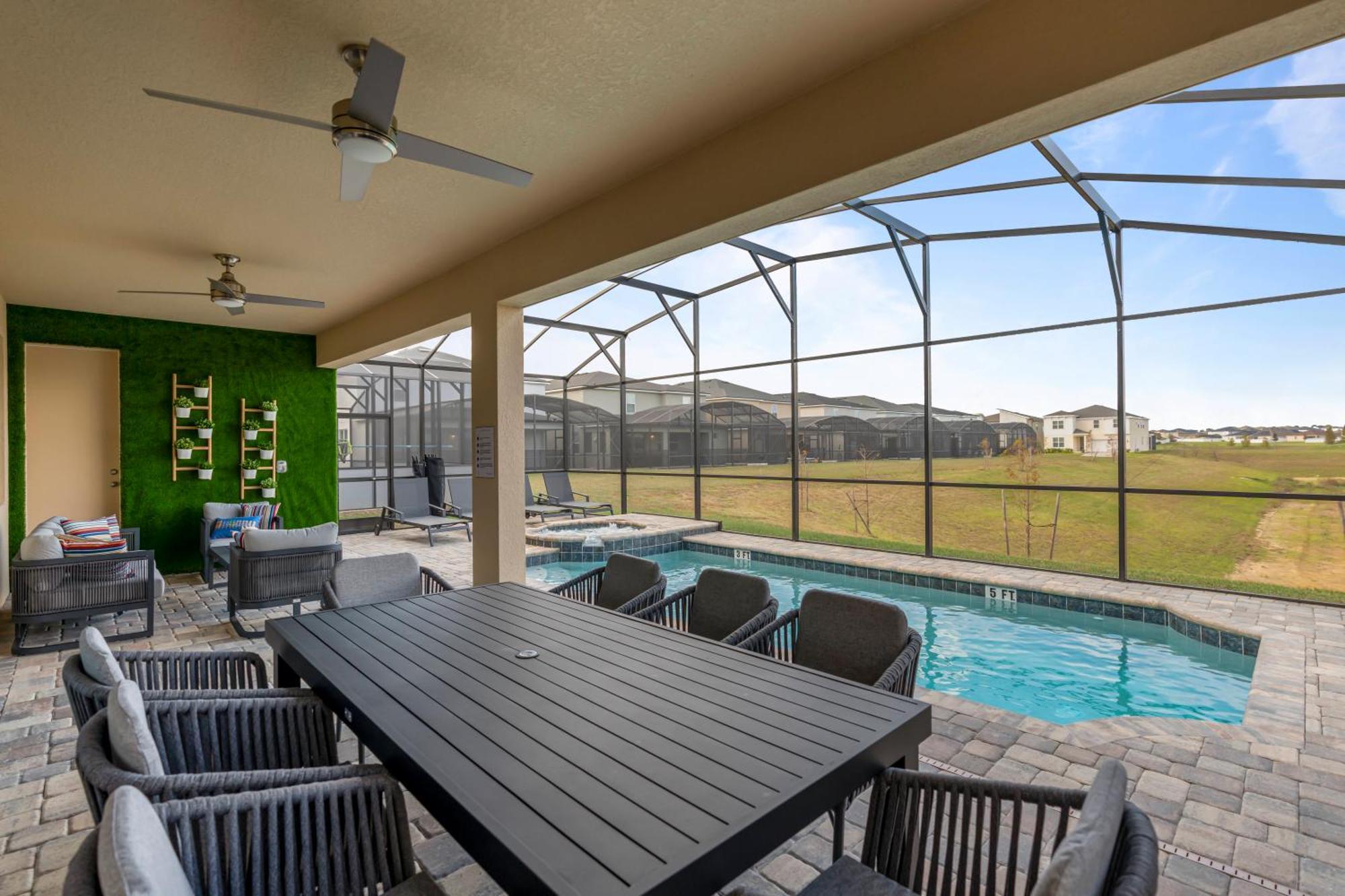 Brand New 9Bedrooms At Solara Resort Davenport Exterior photo